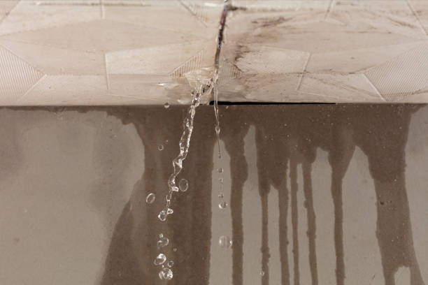 Professional Flood Damage Cleanup technician working in Mansfield, TX